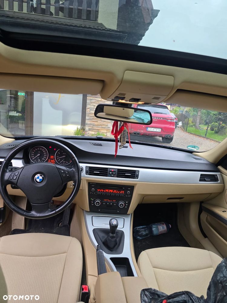 BMW 3 Series 2008 photo 3