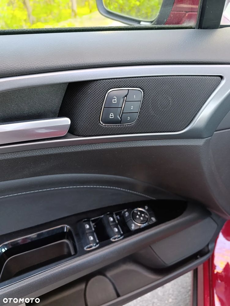 Ford Mondeo 2.0 TDCi STart-Stopp ECOnetic Titanium - 9