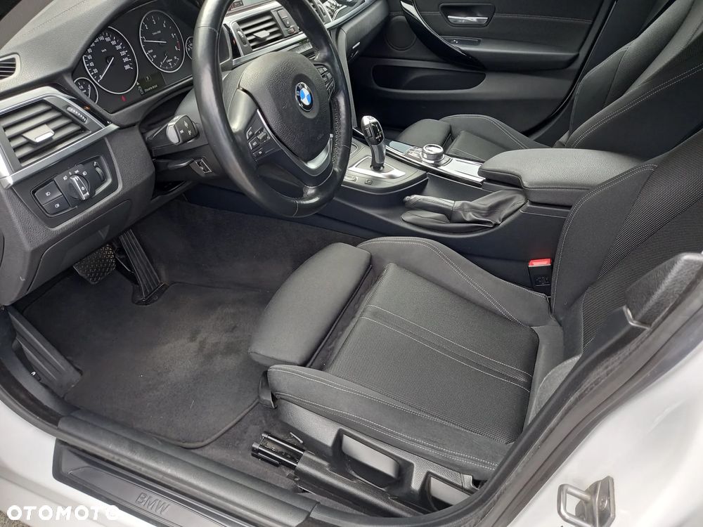 BMW Seria 4 420d Sport Line - 25