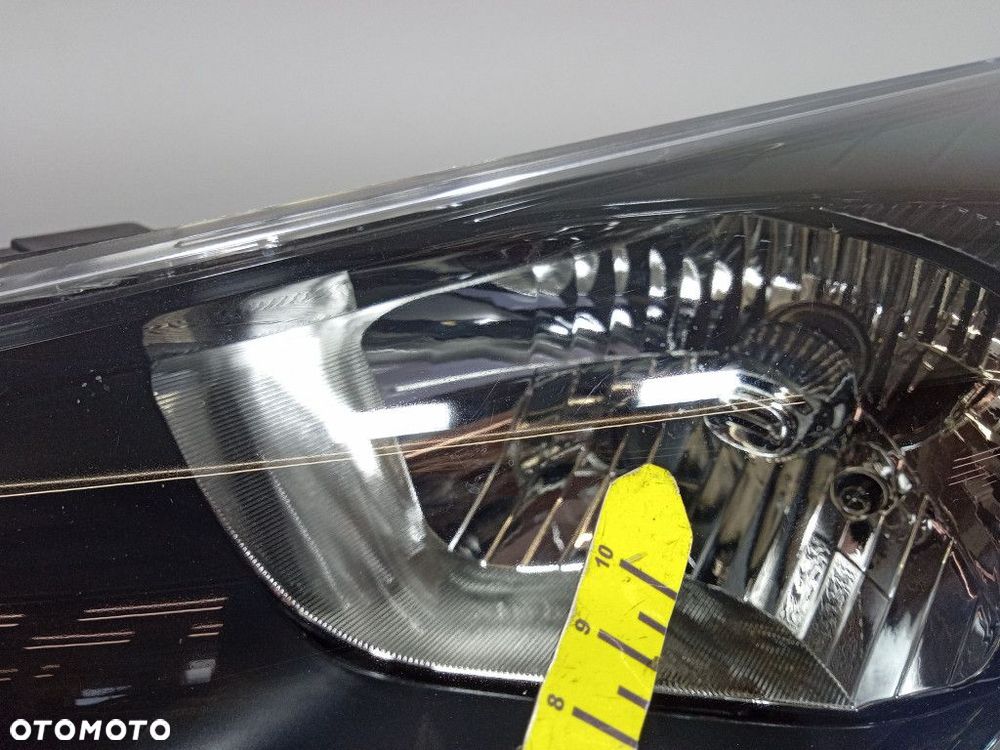 KIA RIO IV YB LIFT REFLEKTOR LEWY LAMPA PRZÓD EU 92101-H8 - 8
