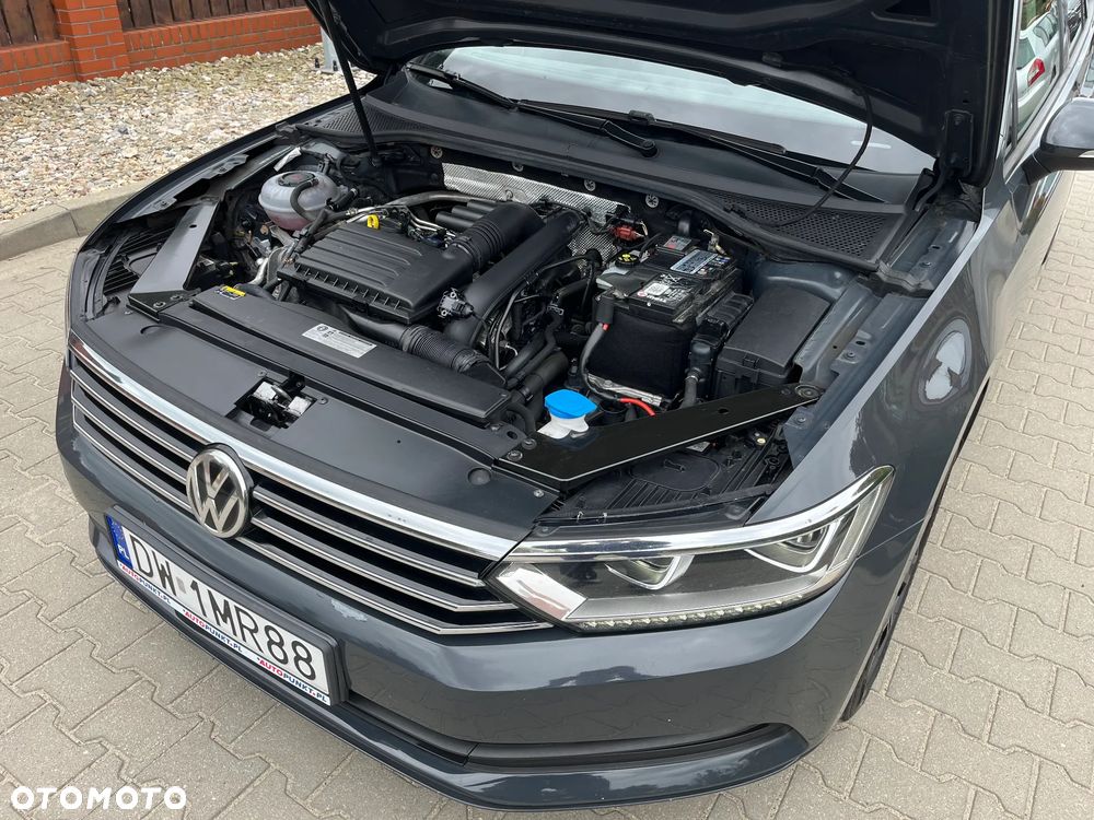 Volkswagen Passat 1.4 TSI BMT ACT Trendline DSG - 28