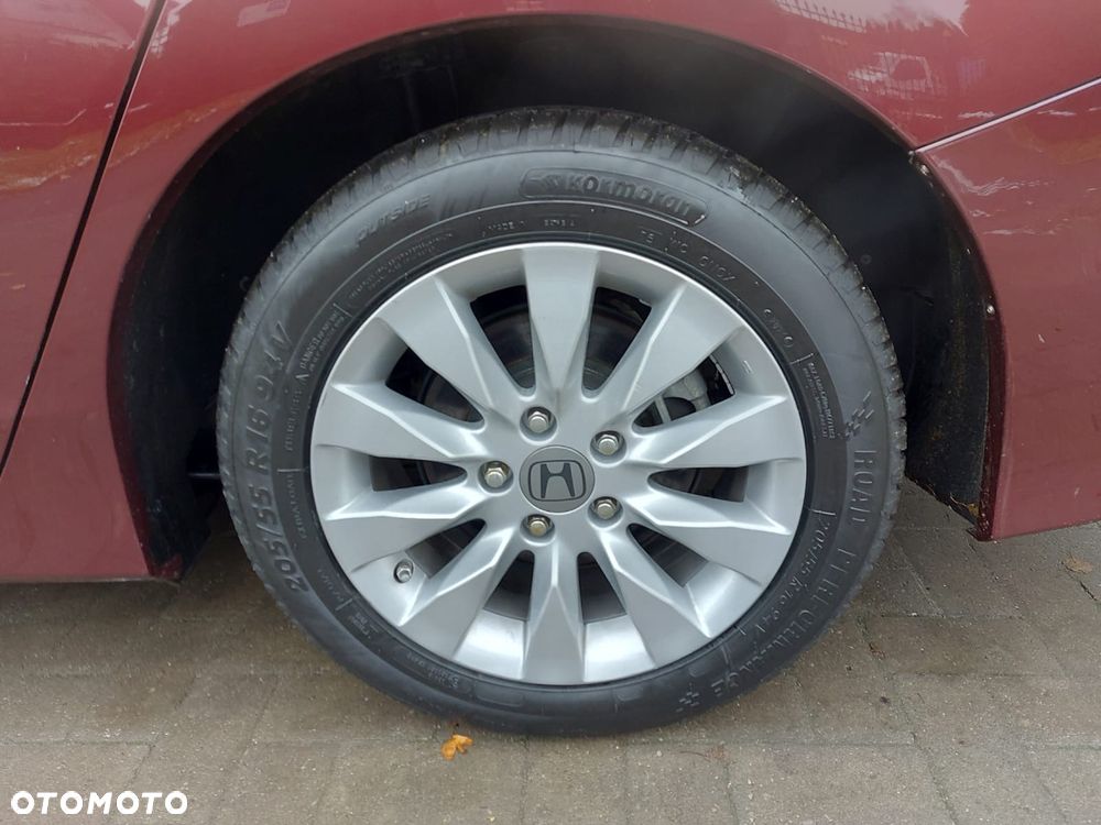 Honda Accord - 17