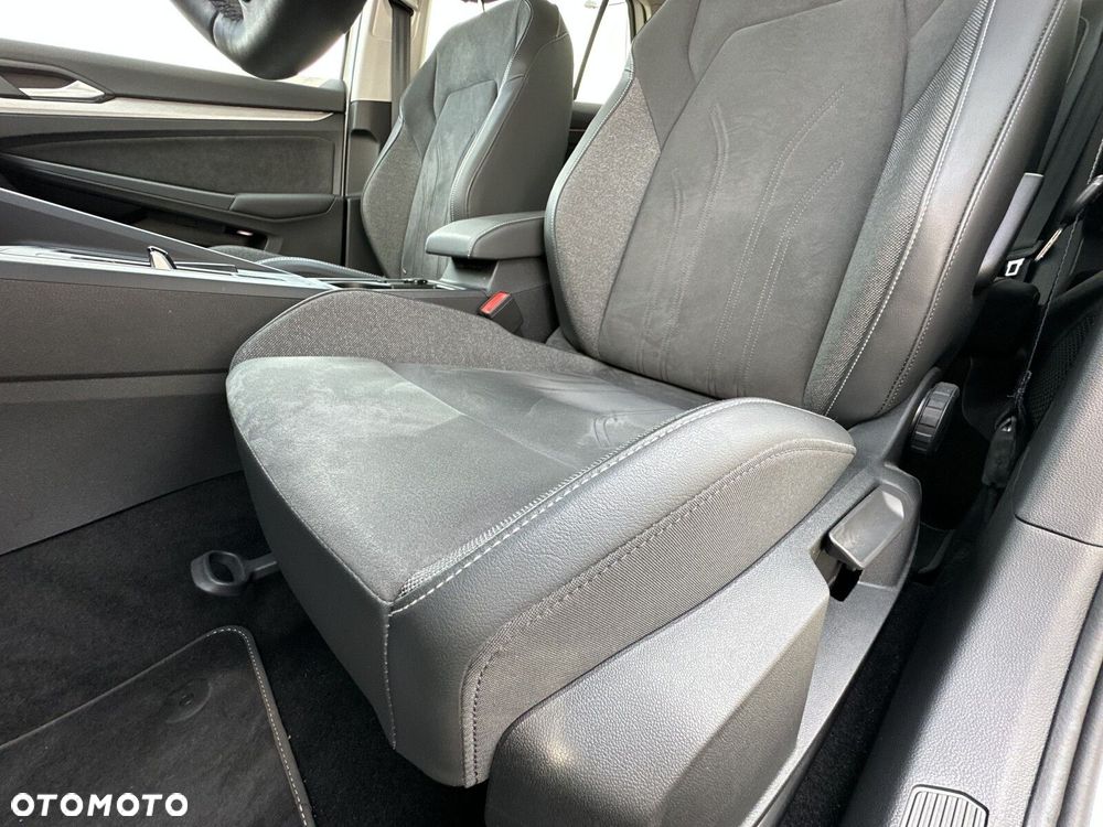 Volkswagen Golf - 13