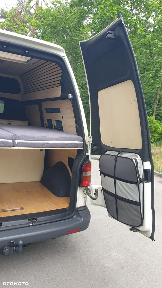 Volkswagen Transporter Caravelle Kurz (5.Si.) - 36