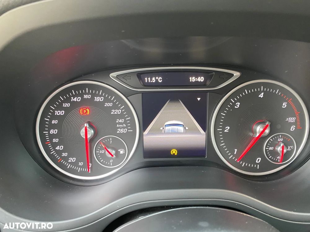 Mercedes-Benz B 200 - 15