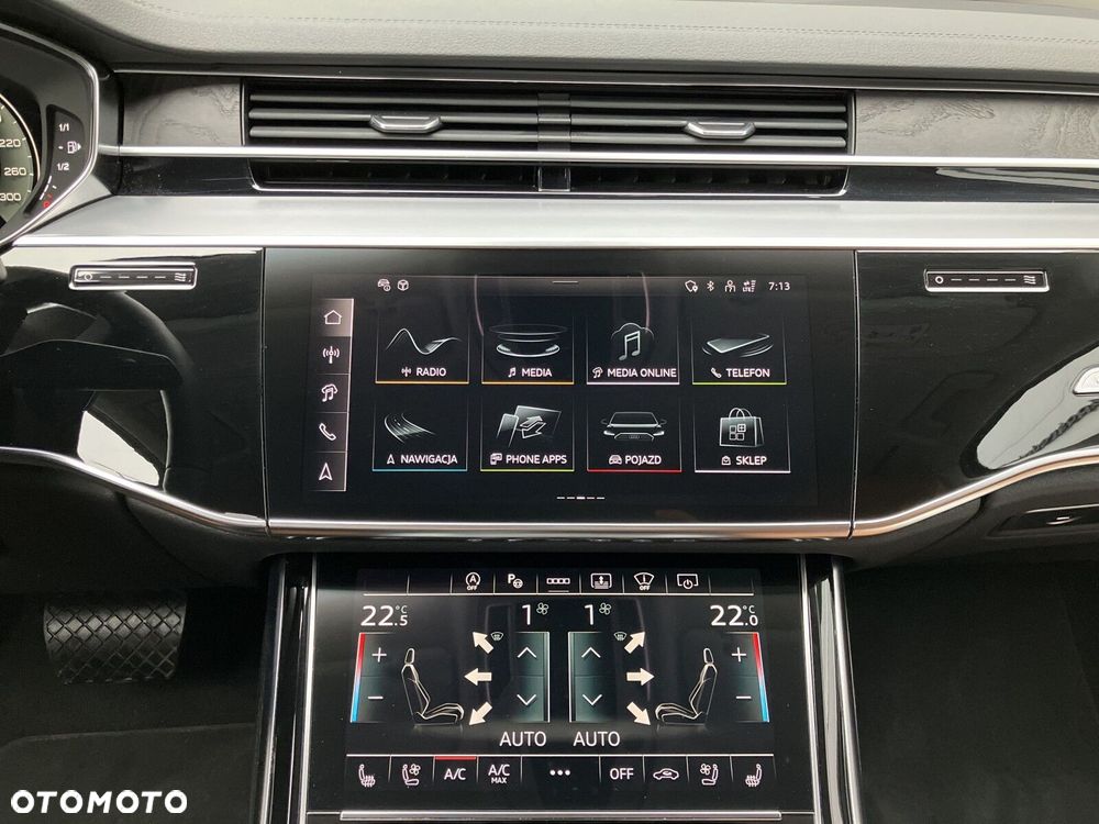 Audi A8 - 24