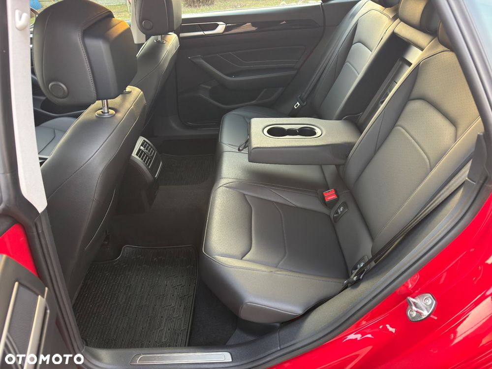 Volkswagen Arteon - 19