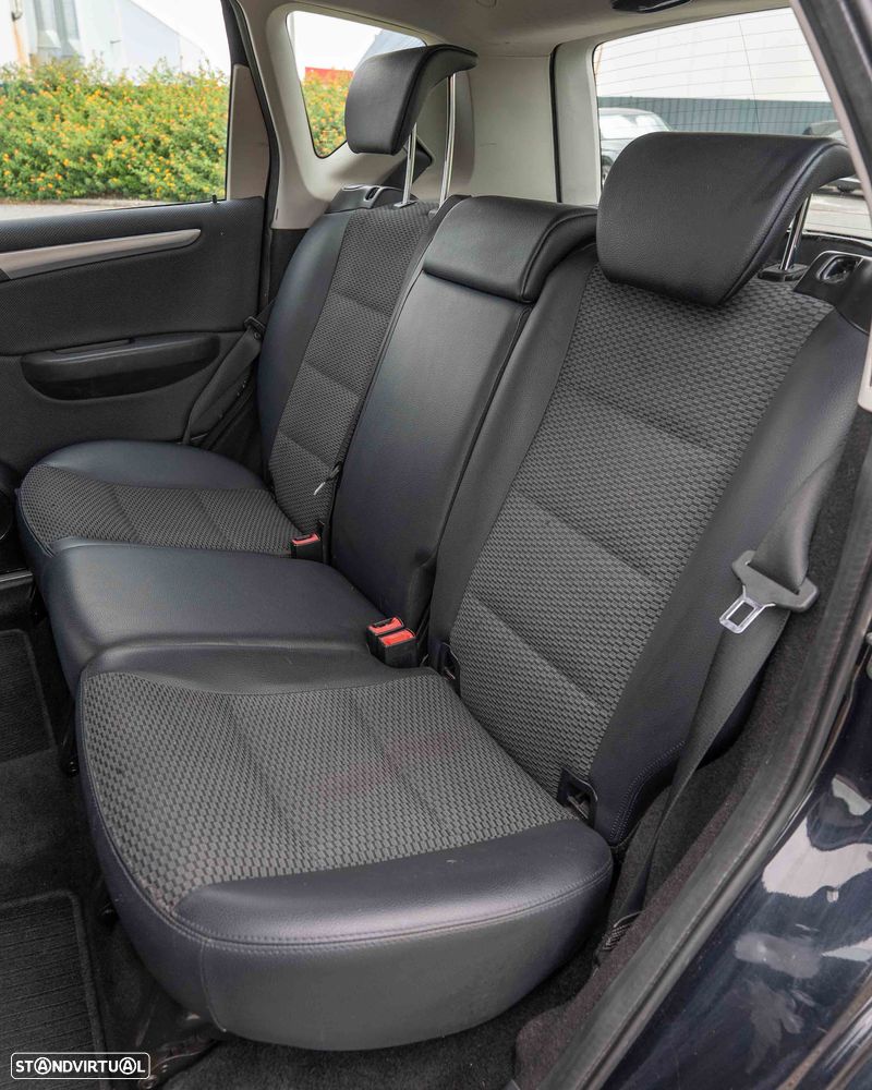 Mercedes-Benz A 180 CDI Autotronic Avantgarde - 13