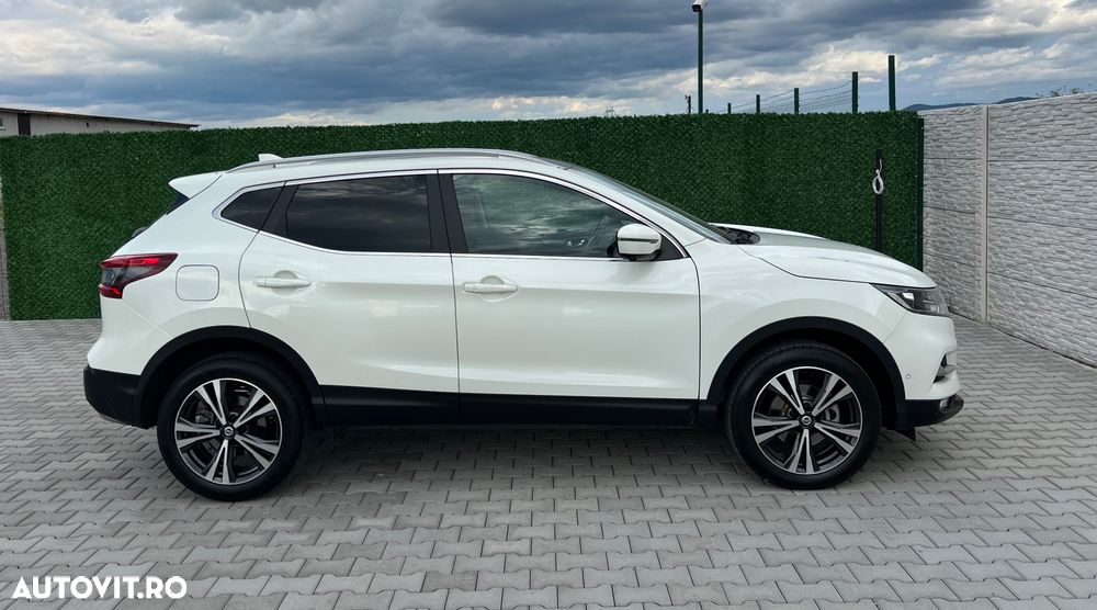 Nissan Qashqai 1.5 DCI TEKNA - 11