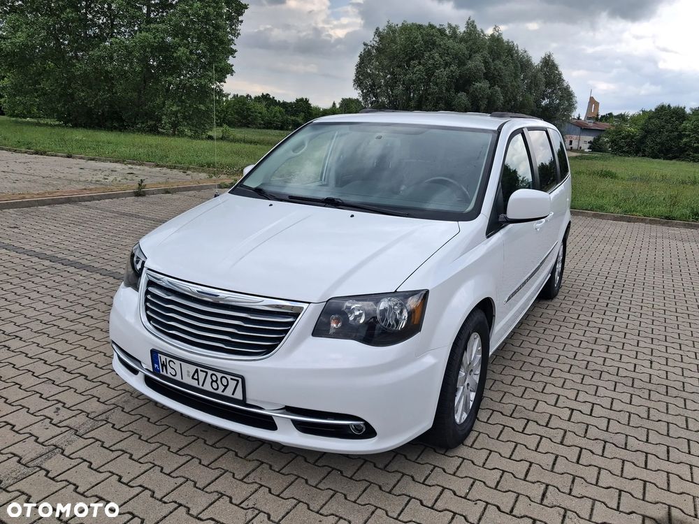 Chrysler Town & Country 3.6 Touring - 2