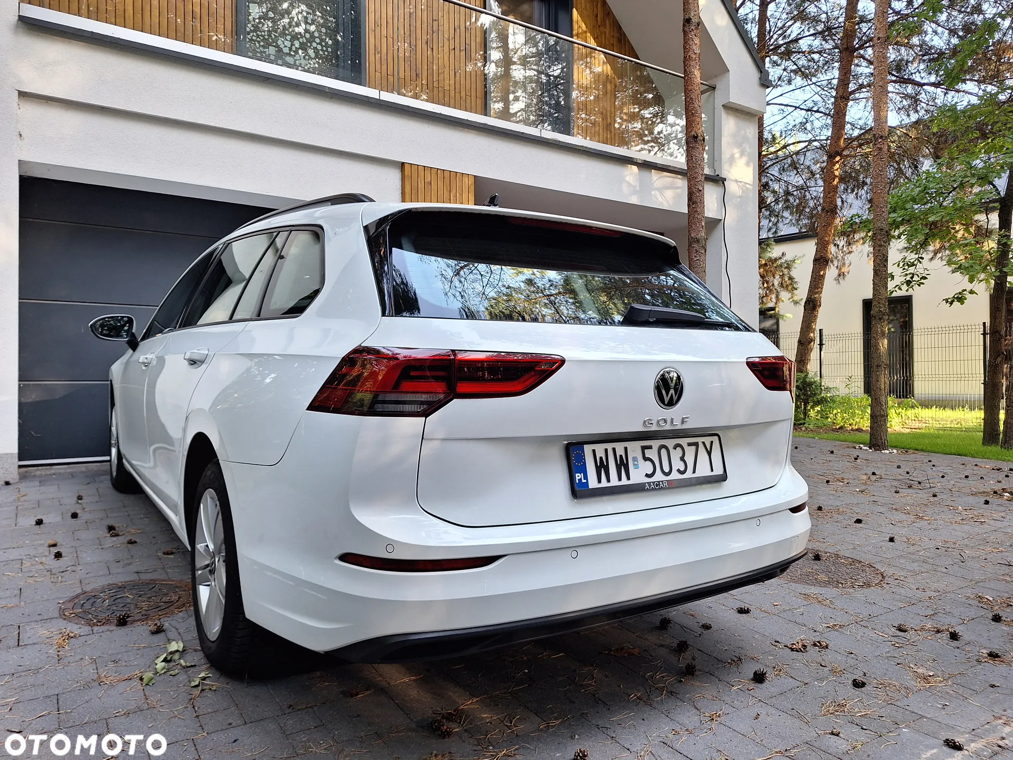 Volkswagen Golf VIII 2.0 TDI Life - 4