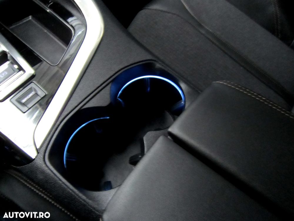 Peugeot 5008 BlueHDI 130 EAT8 GT - 27