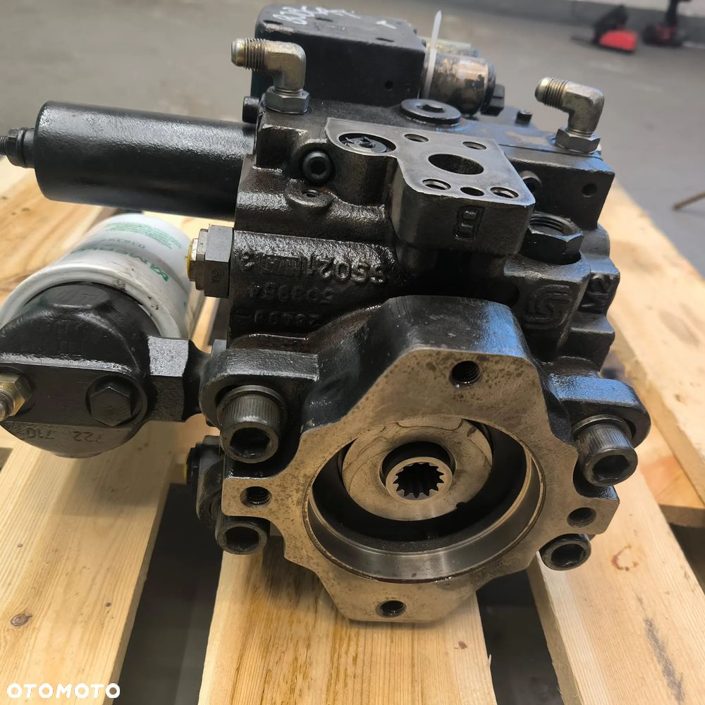 Pompa jazdy 516156 Sauer Danfoss 90R075 Bobcat T - 9