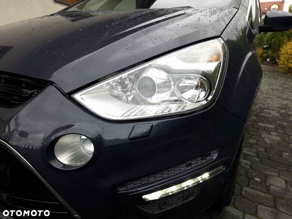 Ford S-Max - 25