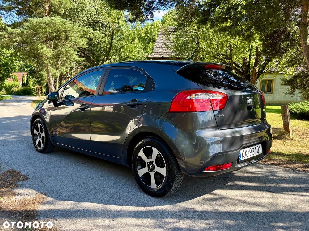 Kia Rio 1.2 Dream-Team Edition - 11