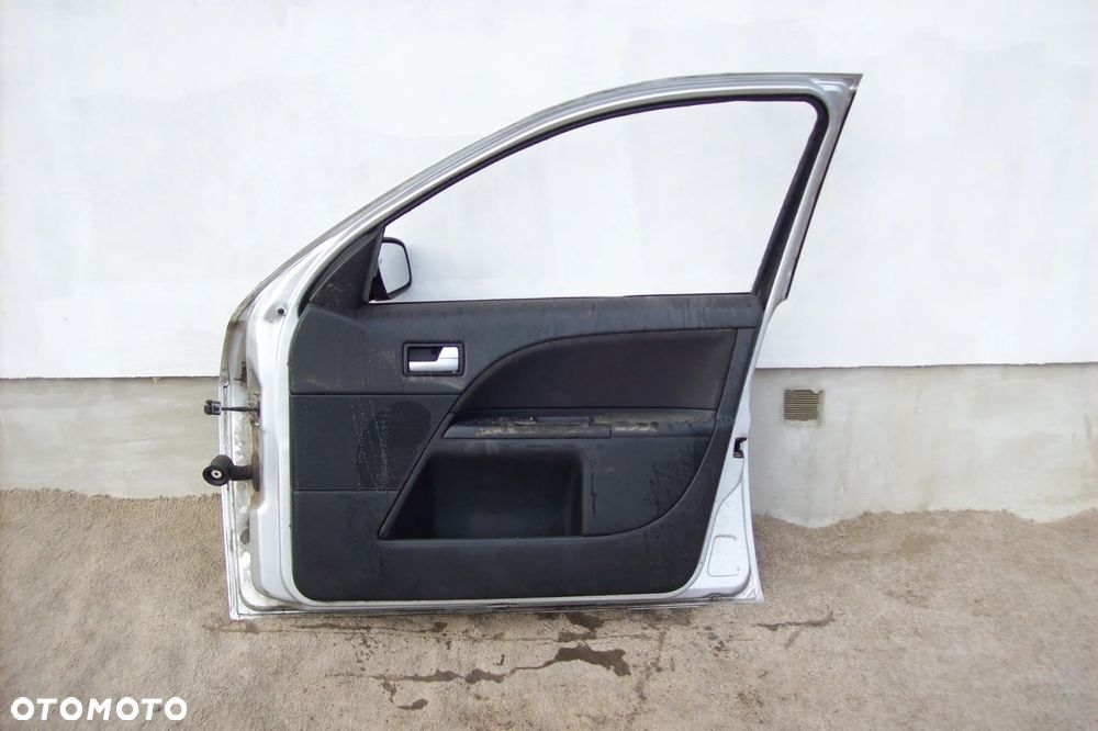 DRZWI PRZEDNIE PRAWE FORD MONDEO MK3 - 4