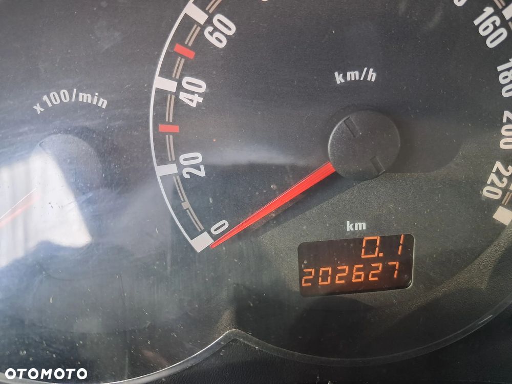 Opel Meriva - 8