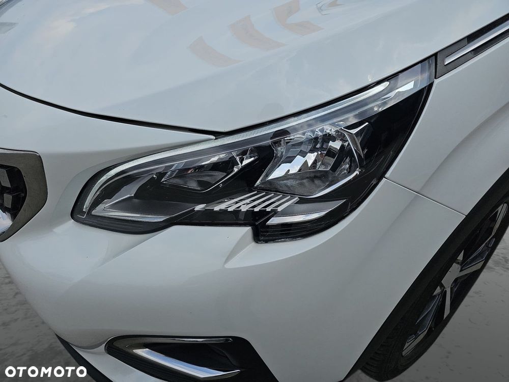 Peugeot 5008 1.5 BlueHDi Active S&S EAT8 - 10