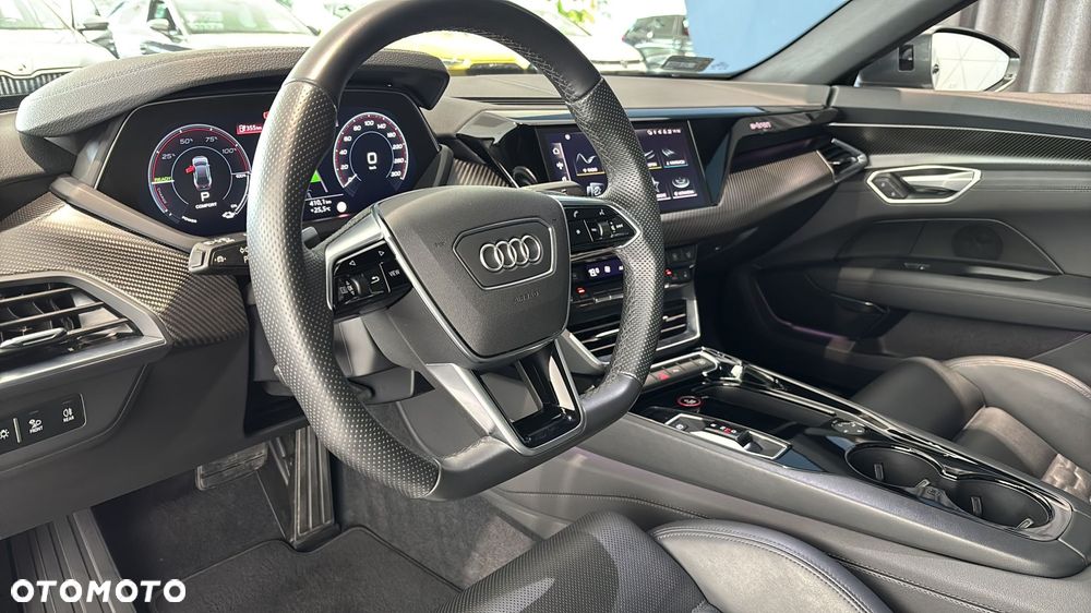Audi e-tron GT - 10