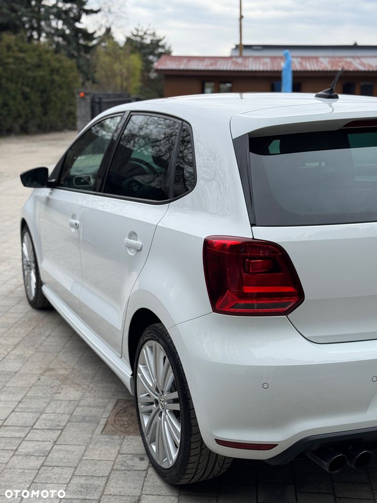 Volkswagen Polo - 10