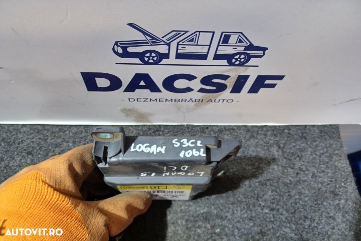 Calculator airbag 8200702322 Dacia Logan 1 [2004 - 2008] Sedan 1.4 MT - 2