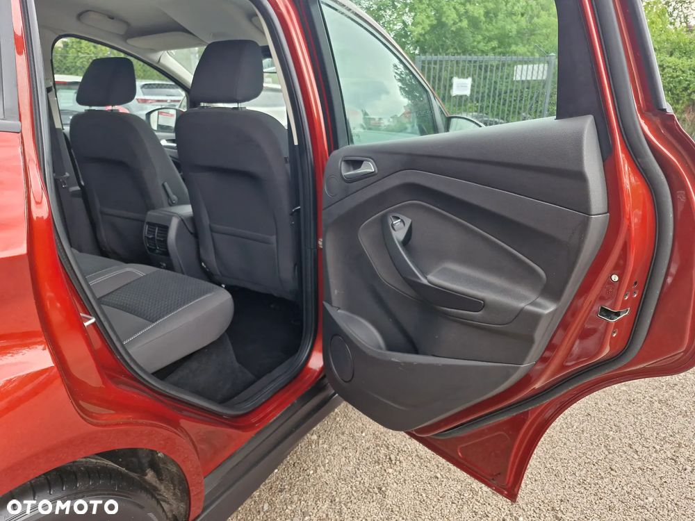 Ford C-MAX 1.5 TDCi Start-Stop-System Titanium - 18