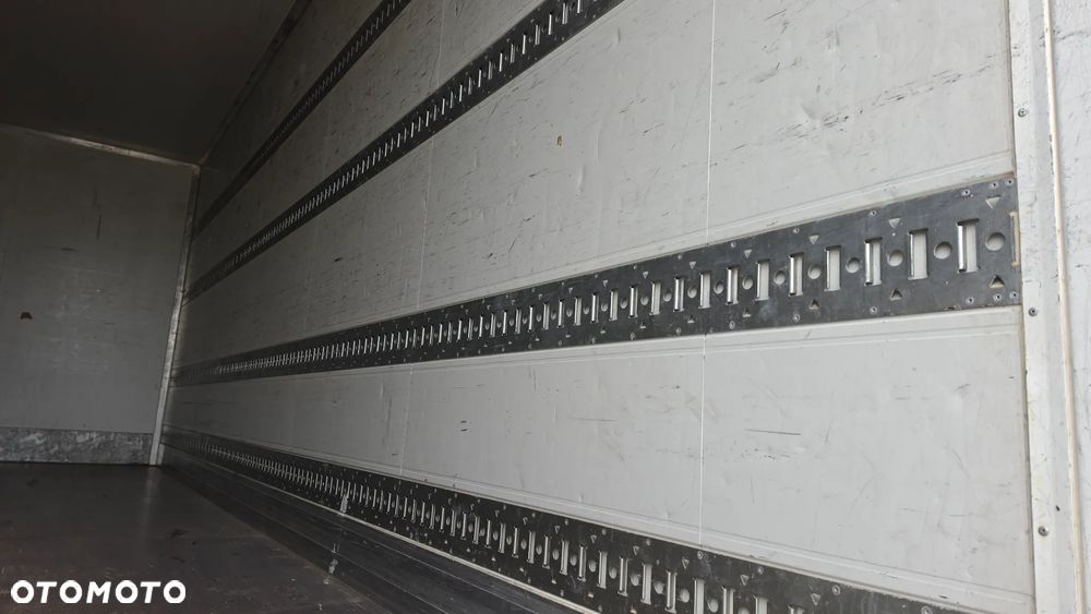Krone 25.500netto 5xIZOTERMA KRONE BDF 7.45x.2.65 DRZWI MOŻLIWOŚĆ TRANSPORTU - 5