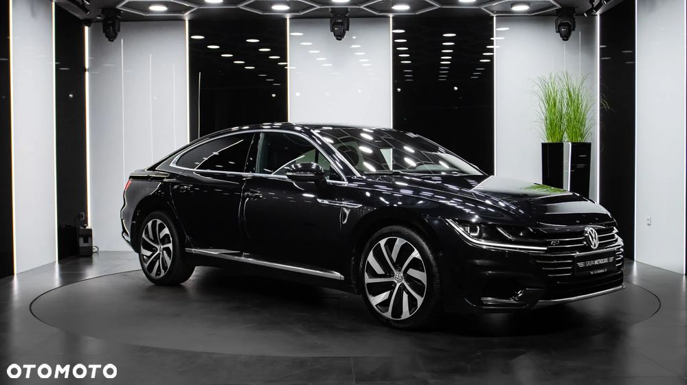 Volkswagen Arteon 2.0 TDI Bi-Turbo SCR 4Mot R-Line DSG - 9