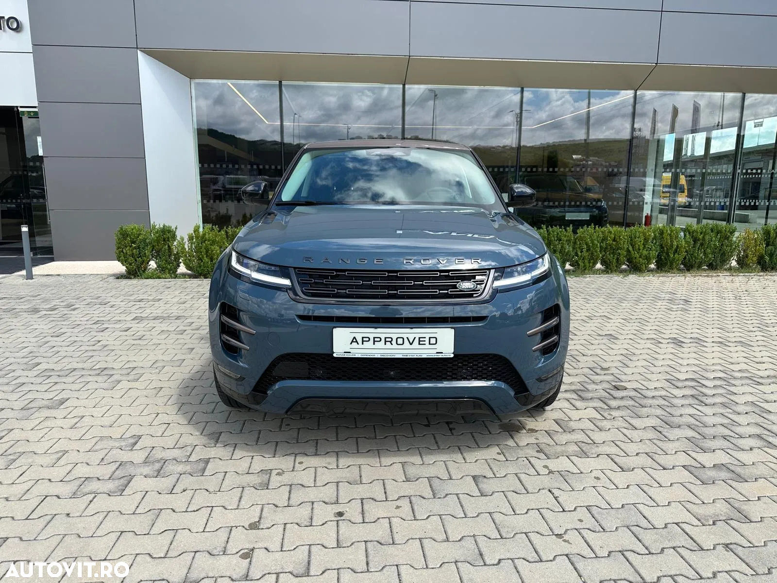 Land Rover Range Rover Evoque 2.0 P200 R-Dynamic SE - 10