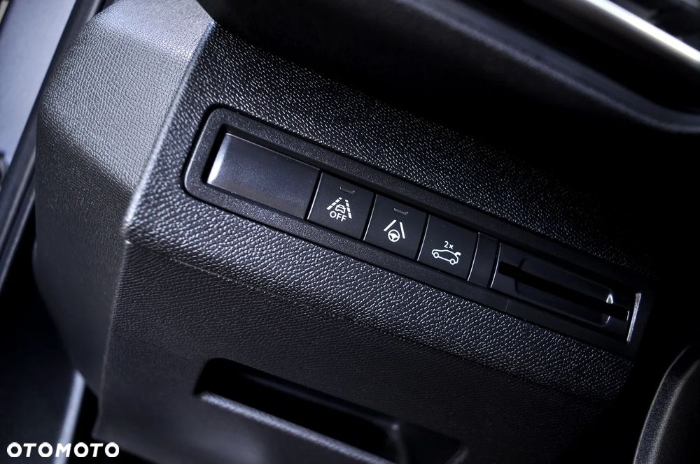 Peugeot 3008 BlueHDi 180 Stop & Start EAT8 Allure - 36