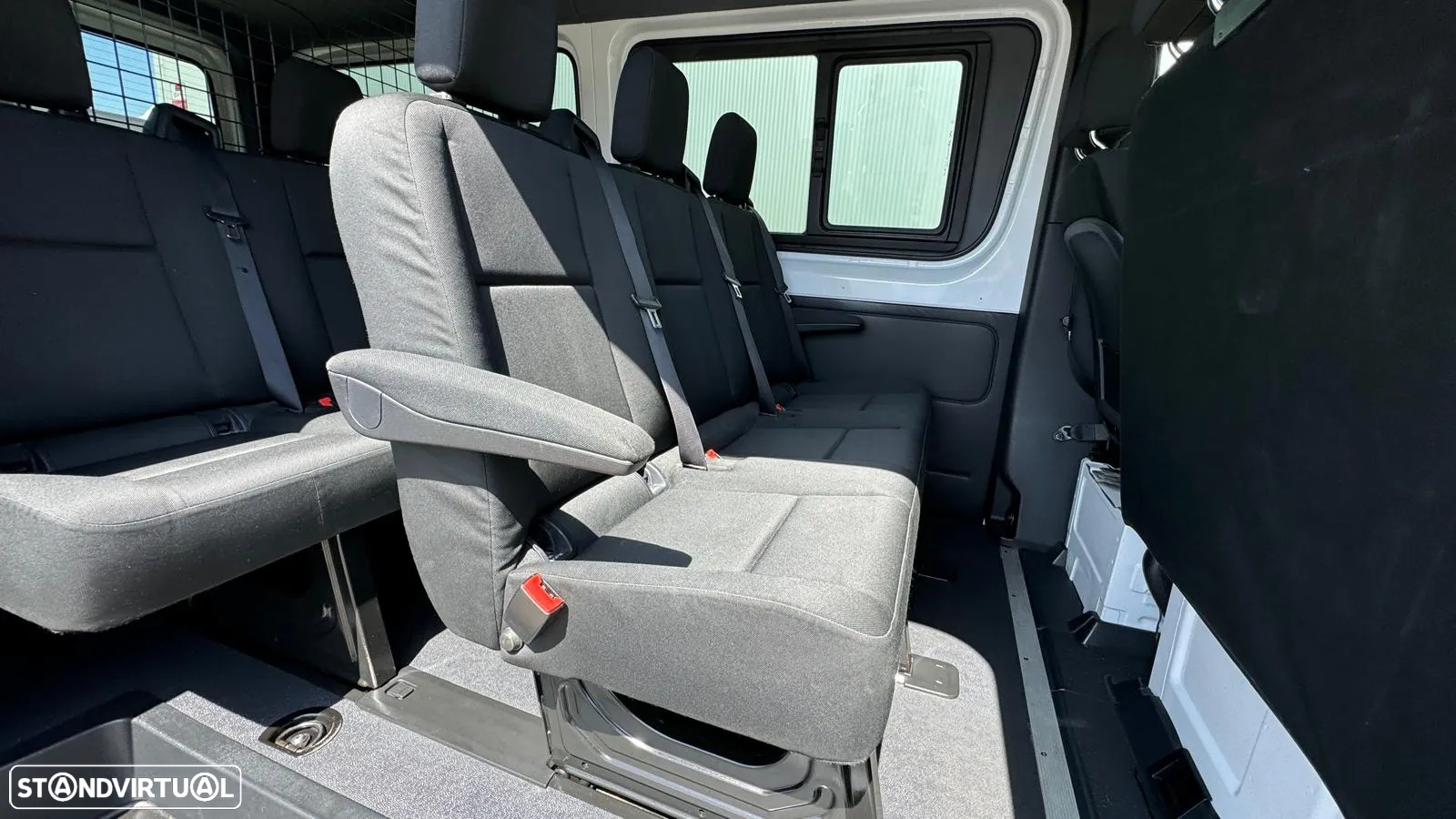 Mercedes-Benz Sprinter - 6