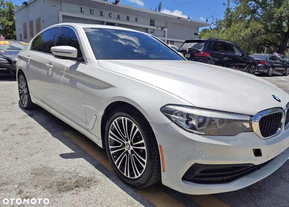 BMW Seria 5 530i - 9