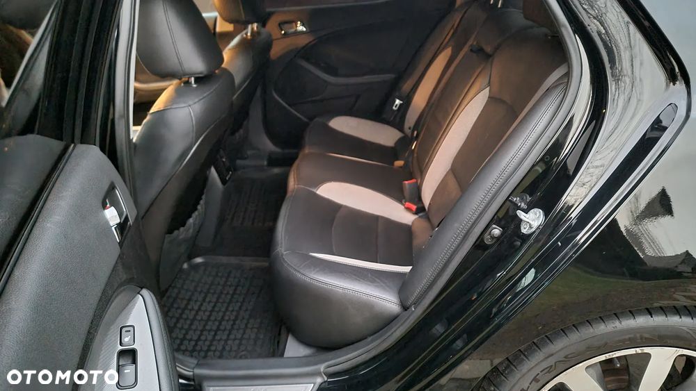 Kia Optima - 9