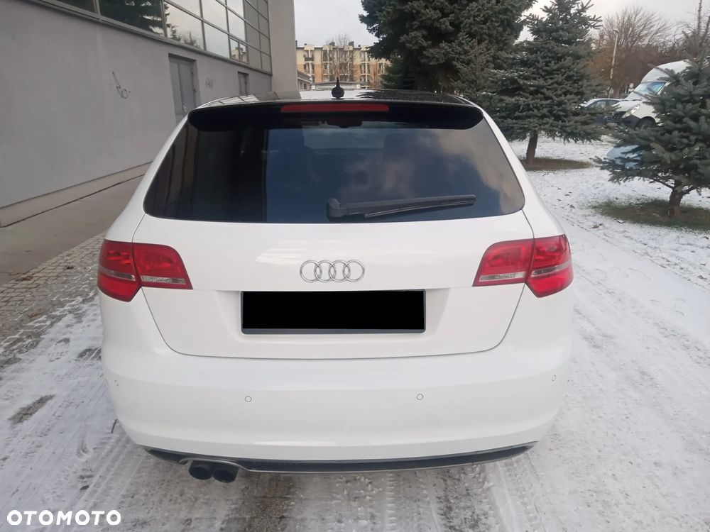 Audi A3 Sportback 2.0 TDI DPF S line Sportpaket (plus) - 6
