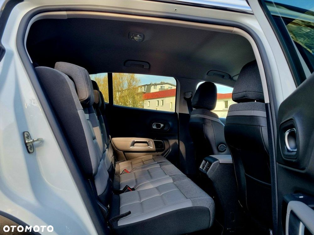 Citroën C5 Aircross 1.6 PureTech Live EAT8 - 12