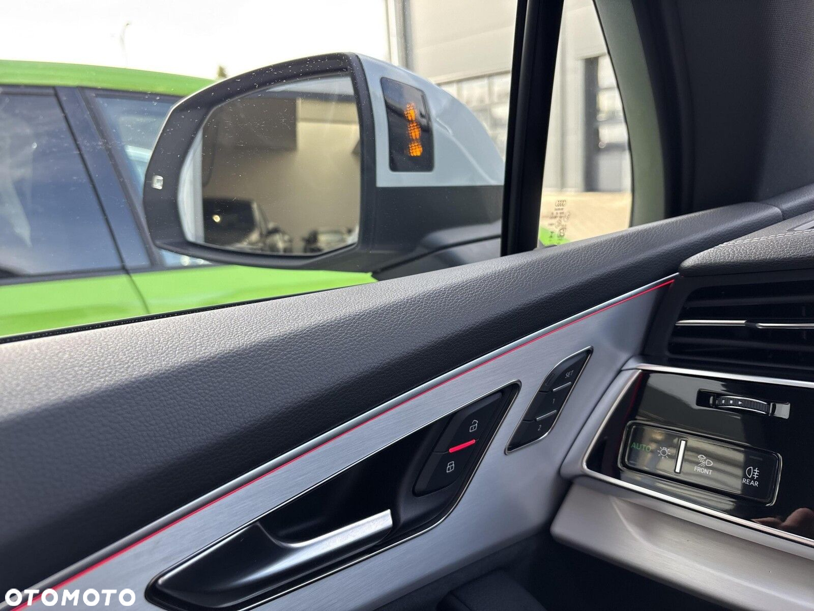 Audi Q7 - 30