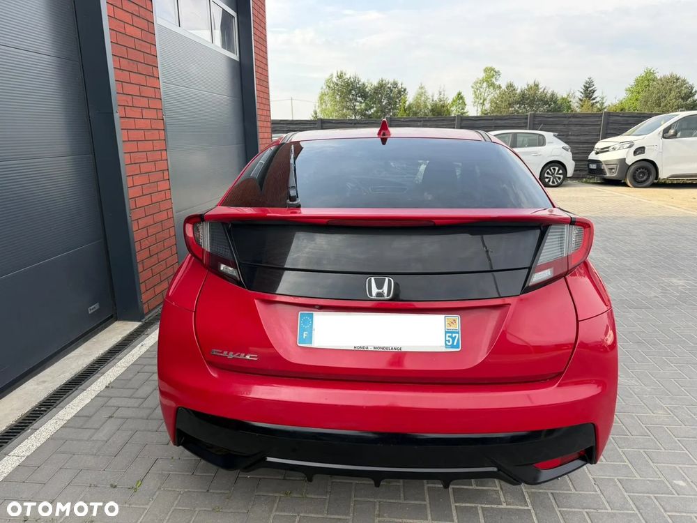 Honda Civic 1.6 i-DTEC Executive Black Edition - 21