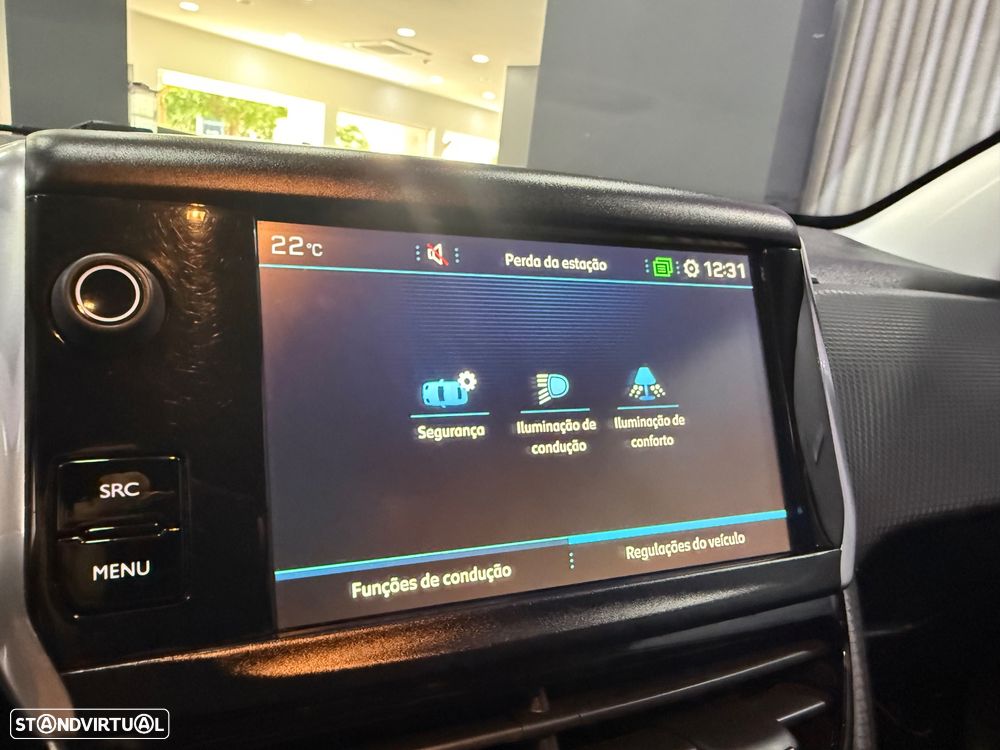 Peugeot 208 PureTech 82 Start & Stop Style - 23