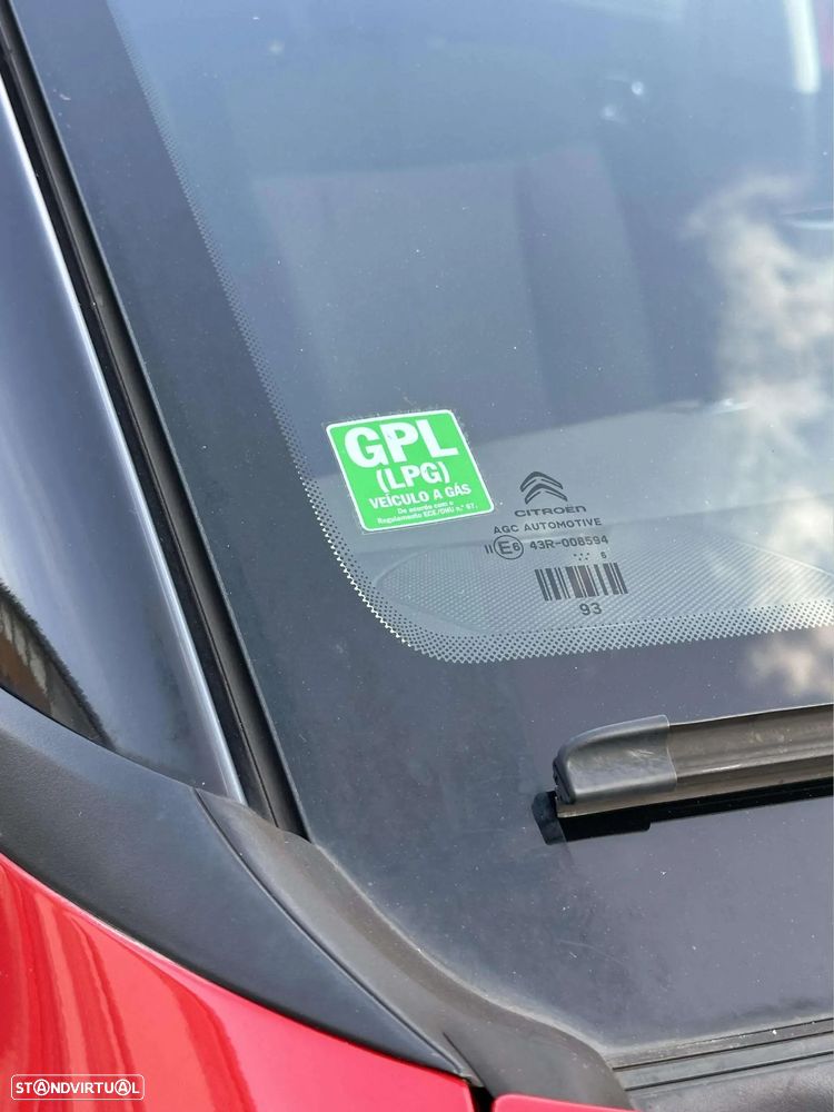 Citroën C4 Cactus 1.2 PureTech Shine - 17