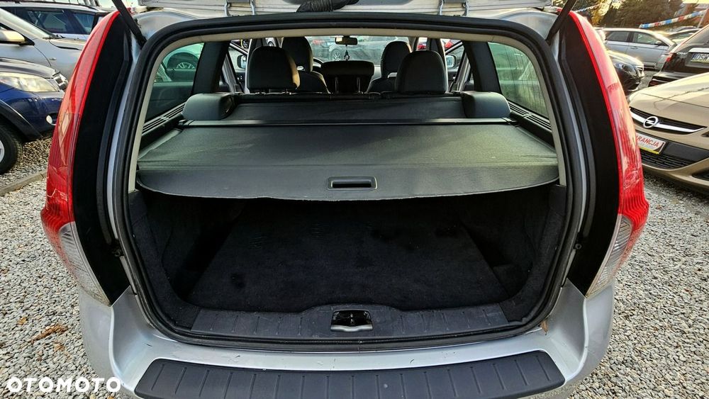 Volvo V50 - 20