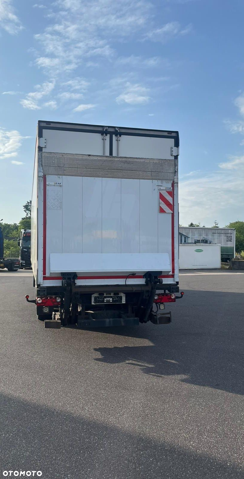 Schmitz Cargobull CARRIER MAXIMA 1300 / WINDA / DOPPEL STOCK / ŚCIANA GRODZIOWA / BELKI / PODNOSZONA OŚ / z Niemiec / TOP STAN 2011/ CARRIER CHŁODNIA CHLODNIA LODÓWKA PODWÓJNY ZAŁADUNEK PIĘTROWA - 6