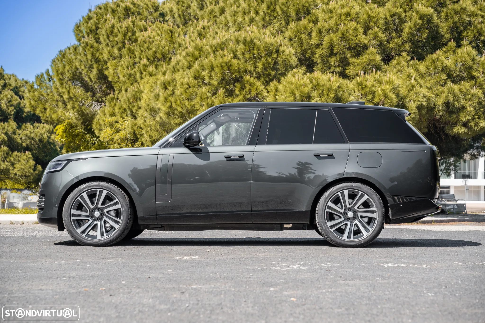 Land Rover Range Rover 3.0 P550e HSE - 3