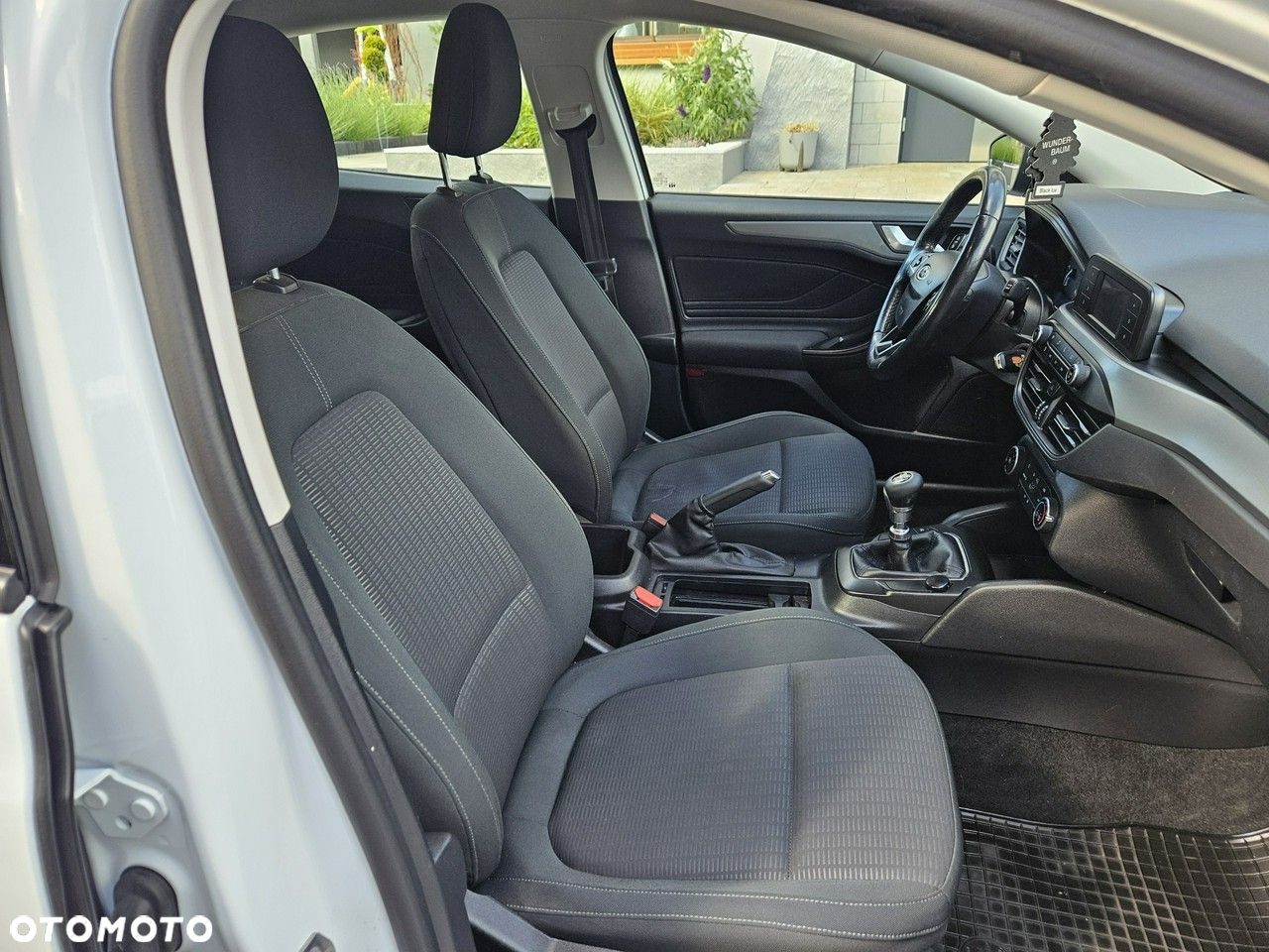 Ford Focus - 19