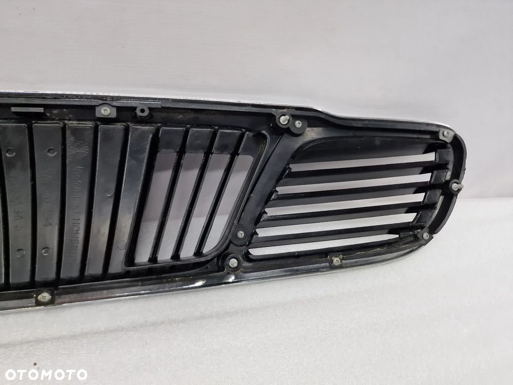 DAEWOO LANOS 96- ATRAPA / GRILL PRZEDNI PRZÓD , NR 96215294 , NR AUKCJI GL337 - 13