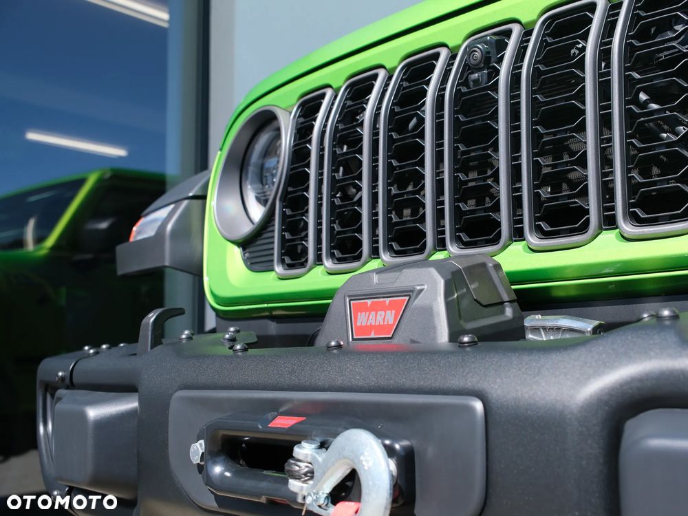 Jeep Wrangler - 14