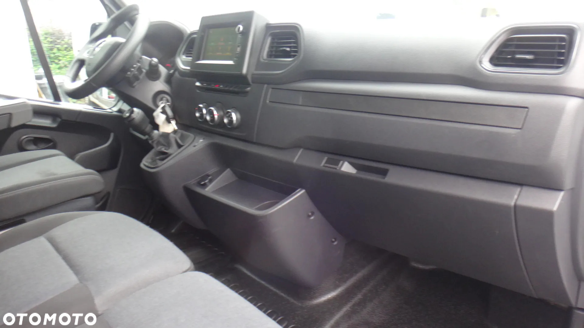 Renault Master - 10