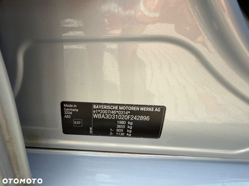 BMW Seria 3 320d Blue Performance Luxury Line - 38