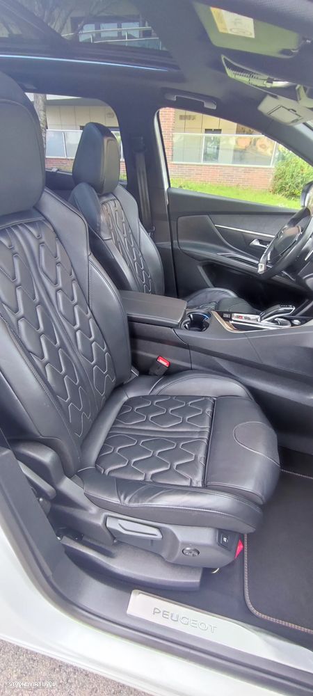 Peugeot 5008 BlueHDI 130 EAT8 GT - 19