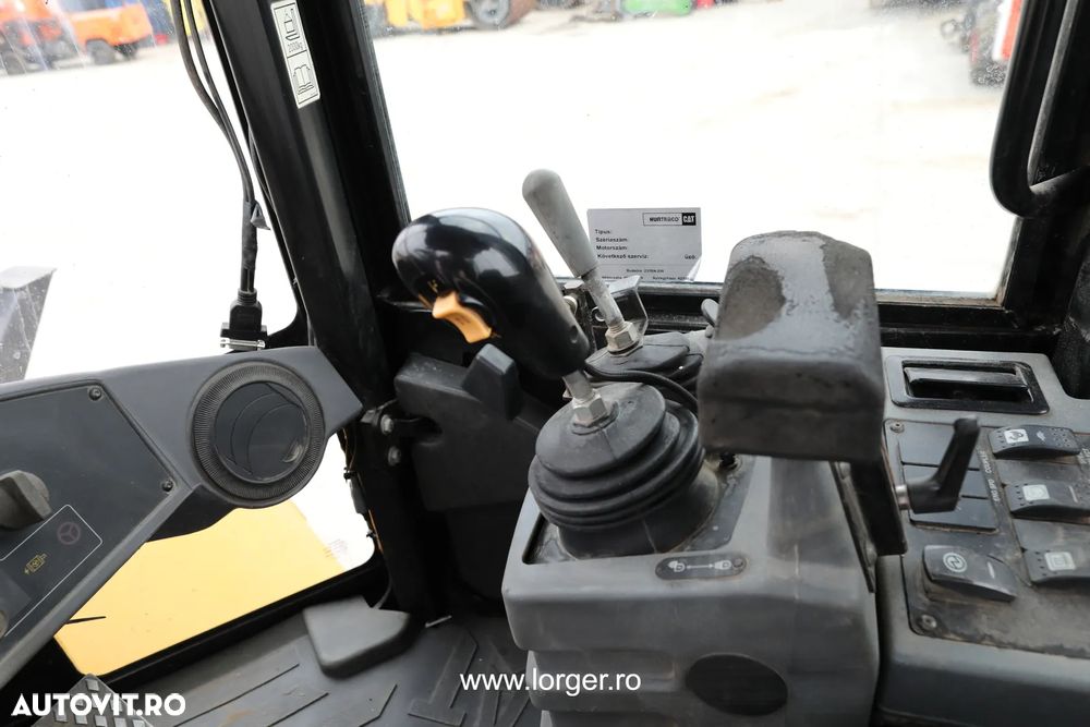 Cat 914 G - 18