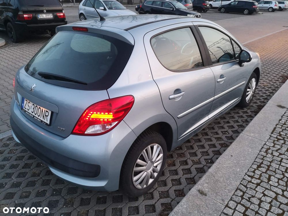 Peugeot 207 95 VTi Urban Style - 3